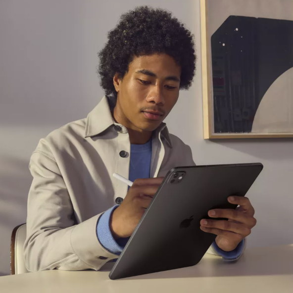 iPad Pro (M4) 13インチ 512GB MVX43J／A Wi-Fi 603001000001483-7days.jpg