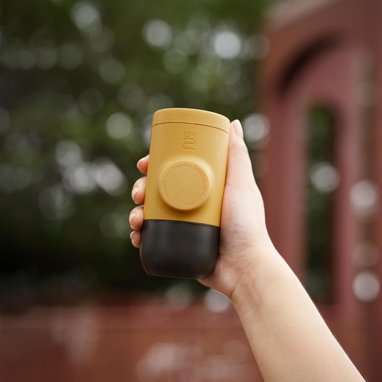Wacaco Minipresso GR2 Golden Ochre portable coffee machine