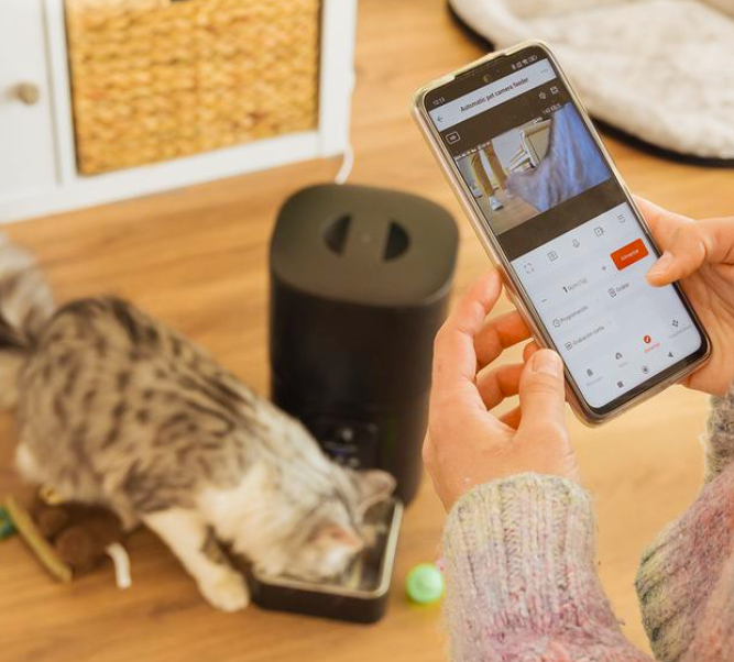 Cecotec 09566 Automatic pet feeder with Wi-Fi control - outlet