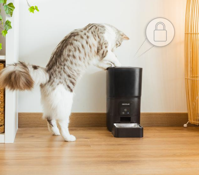 Cecotec 09565 Automatic pet feeder with Wi-Fi control