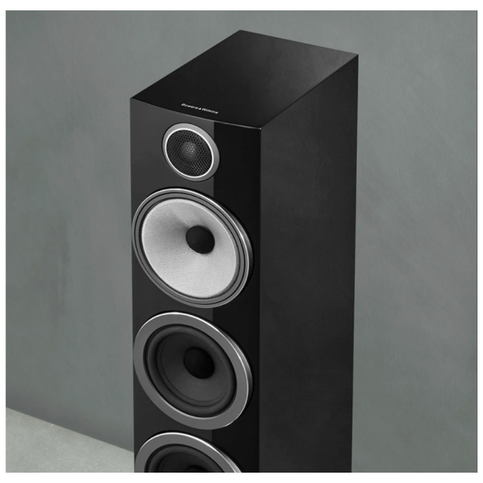 B & W 704 S3  Floor Standing Speaker Gloss Black