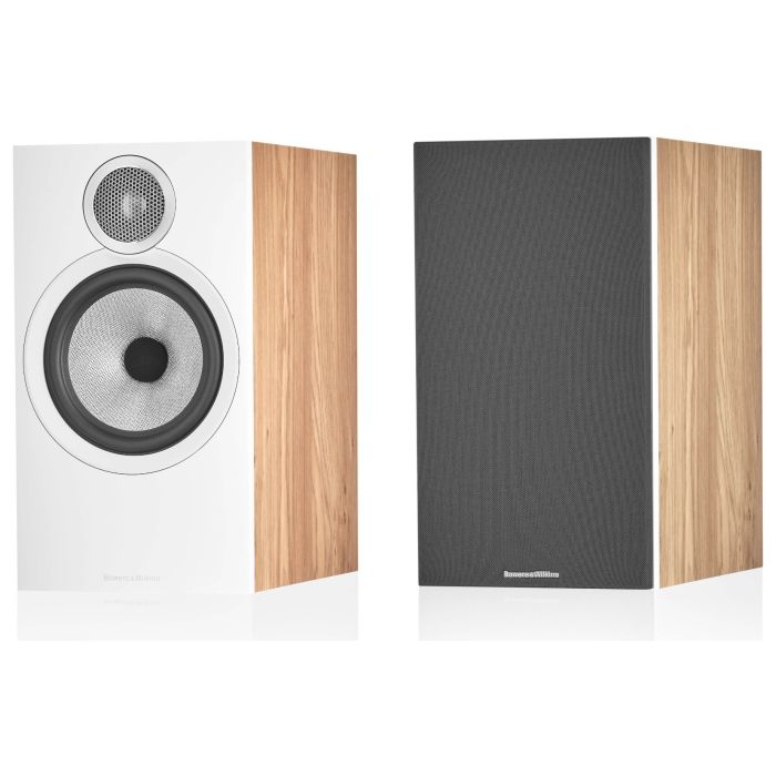 B & W 606 S3 Bookshelf Speaker Oak