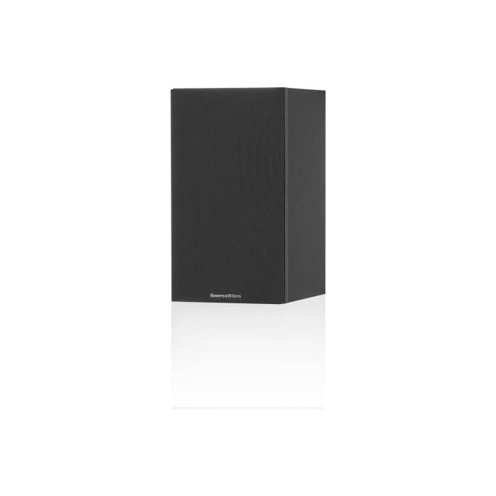 B & W 607 S3 Small Bookshelf Speaker Black
