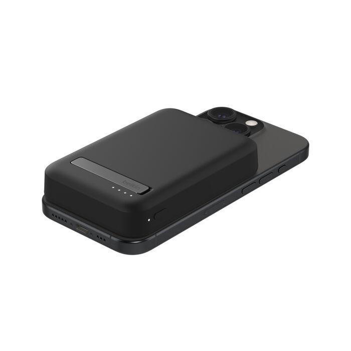 Belkin 8k Qi2 MagSafe Compatible Powerbank with kickstand/BPD007BTBK