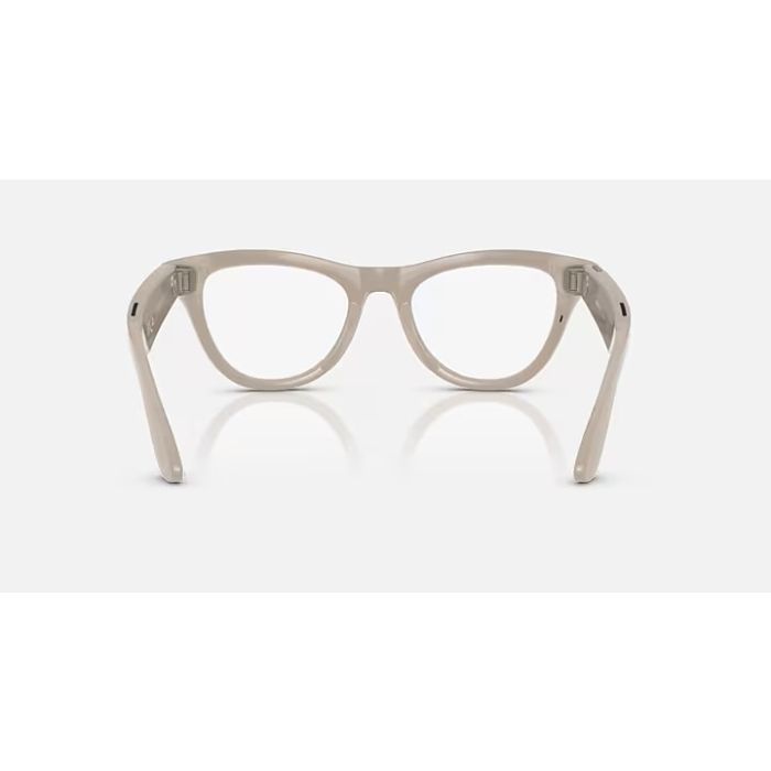Ray-Ban Skyler (RW4010) Shiny Chalky Gray / Transitions Sapphire (C6700MF52)