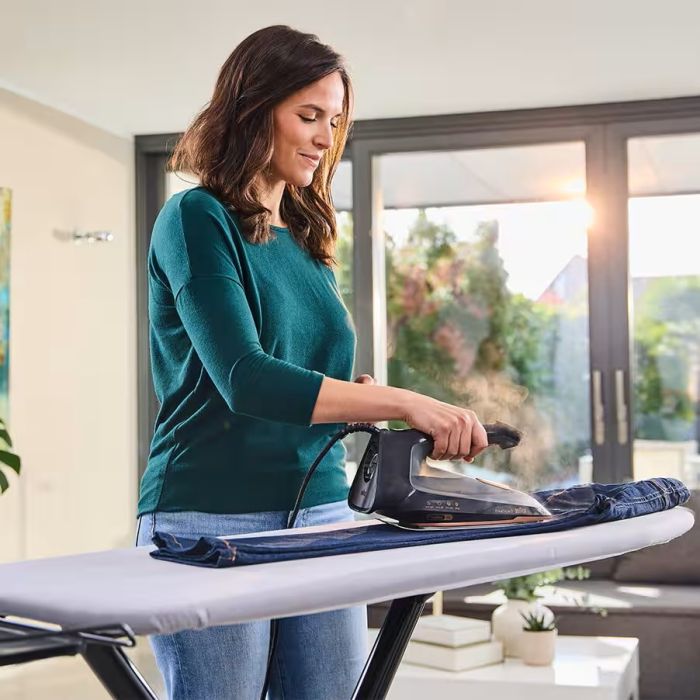 Braun FI7276BK FreeStyle 7 Steam iron