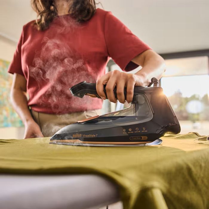 Braun FI7276BK FreeStyle 7 Steam iron