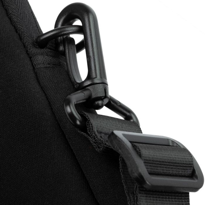 Rivacase 5120 black bag 13.3
