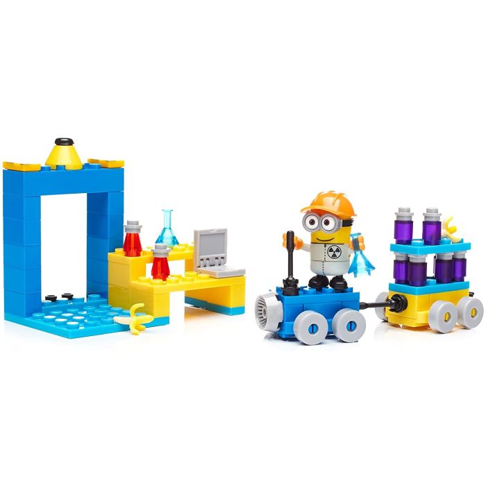 MBL DESPICABLE BOOSTER PACK_DYD38