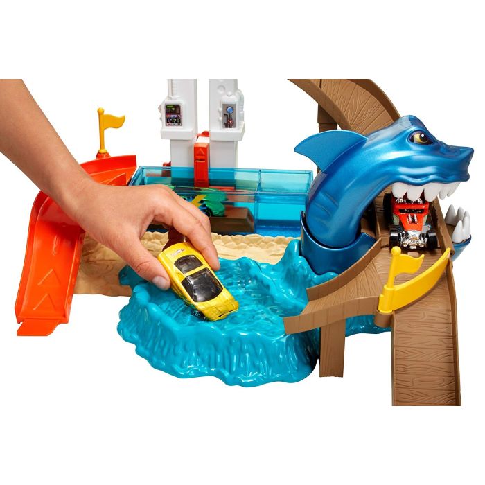 HW CS SHARKPORT SHOWDOWN_BGK04