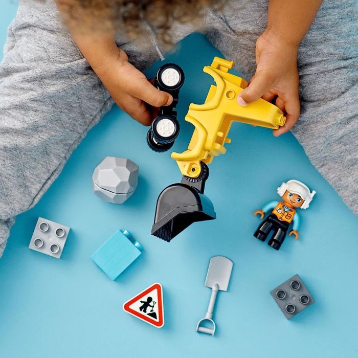Lego Bulldozer_10930