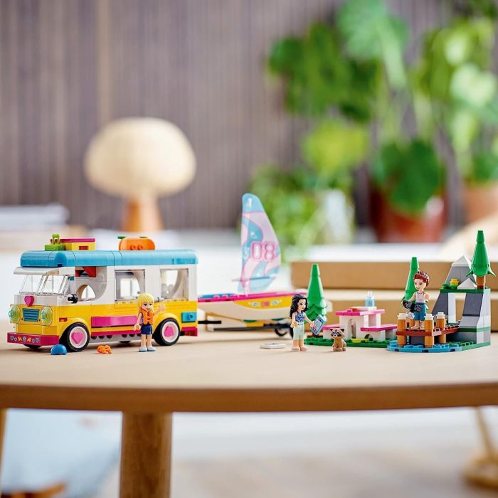 Lego Forest Camper Van and Sailboat_41681