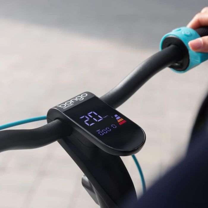 Cecotec 07104 500-W electric scooter