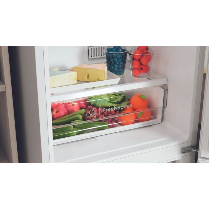 Indesit ITS 4200 W