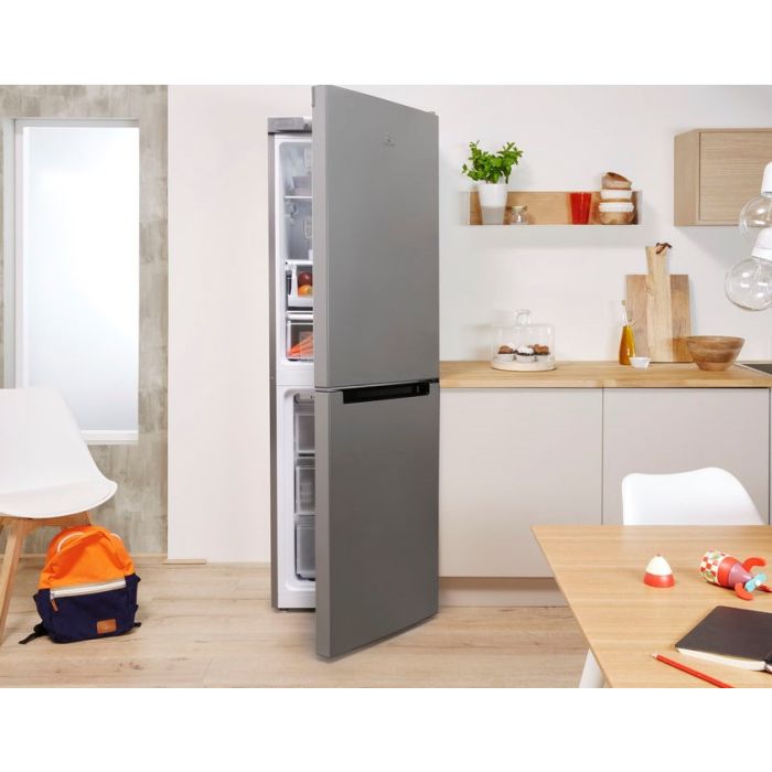 Indesit DS 4200 SB