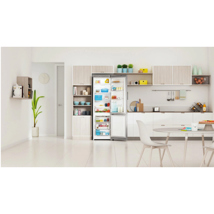 Indesit ITS 4200 G