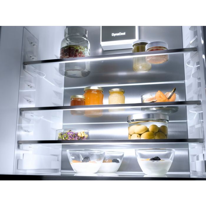 Miele K7777 B