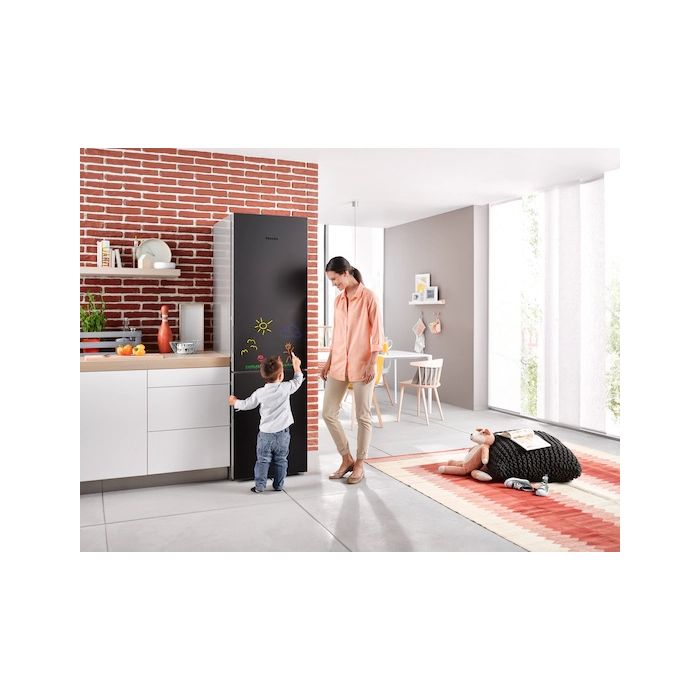 Miele KFN29283D Blackboard