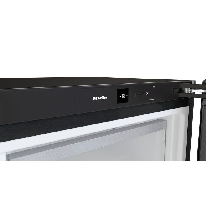 Miele FNS4782D bst