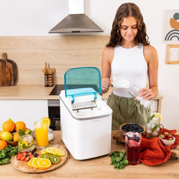 Cecotec 08051 Chillin' Ice 1200 ice maker capacity 12kg, 105W