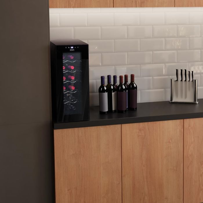 Cecotec A01_EU01_100098 Bolero GrandSommelier 1250 CoolCrystal
