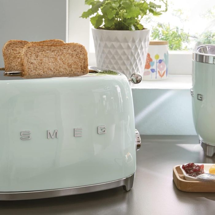SMEG TSF01PGEU Toaster 2 slice pastel green