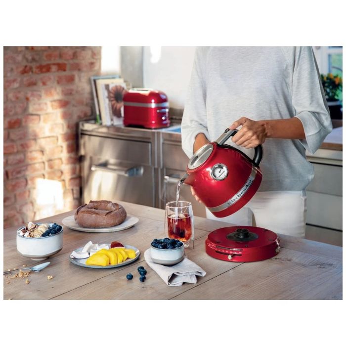 KitchenAid 5KEK1522ECA Electric Kettle Artisan Red 1.5l