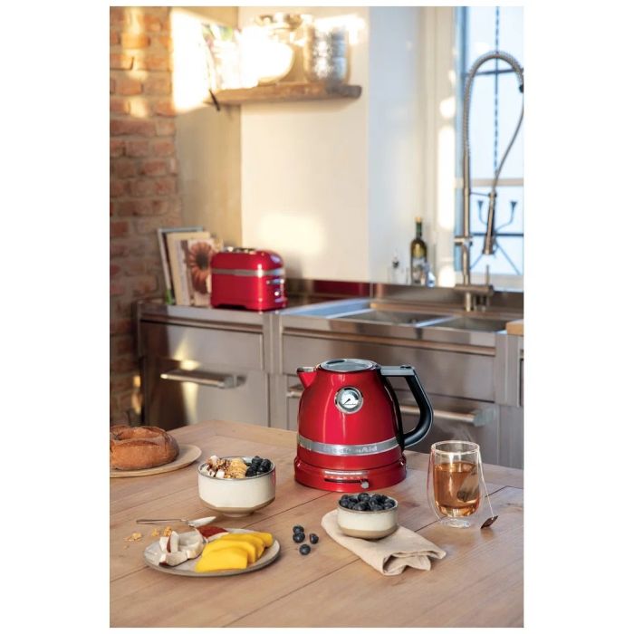KitchenAid 5KEK1522ECA Electric Kettle Artisan Red 1.5l
