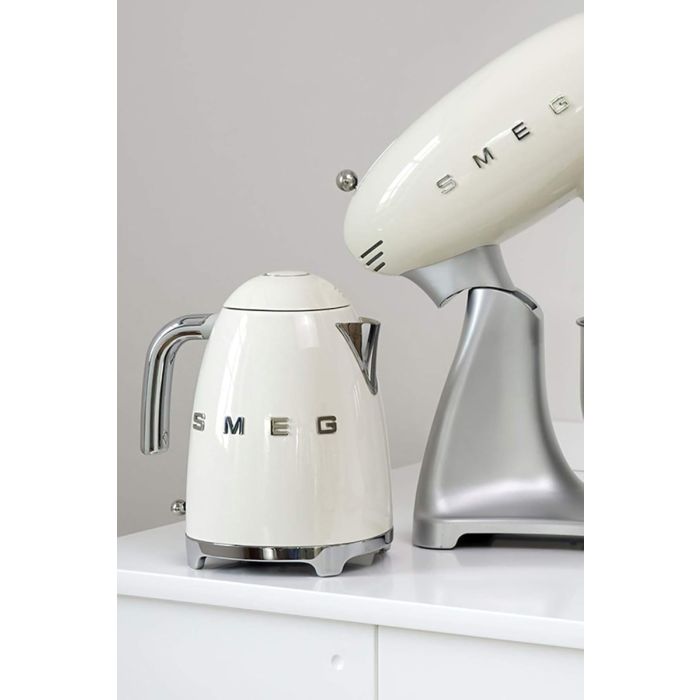 SMEG KLF03WHEU Electric kettle white 1.7l