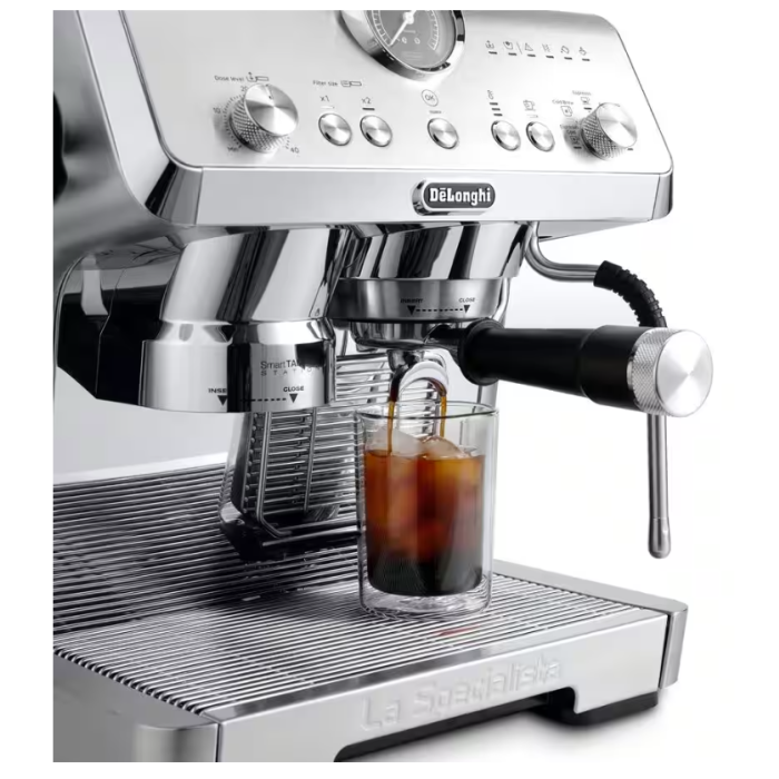 DeLonghi EC9555.M La Specialista Opera Silver