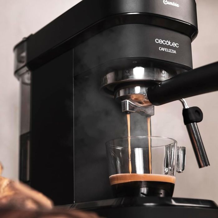 Cecotec 01651 Black espresso coffee machine