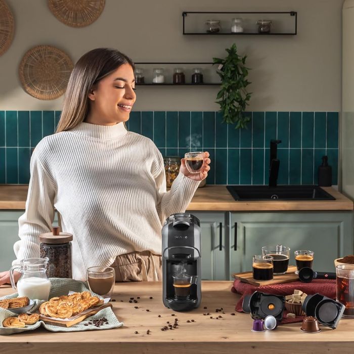 Cecotec 00648 Compact Espresso Machine