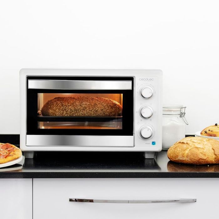 Cecotec 03813 Mini oven Bake&Toast 2600 White, 26l