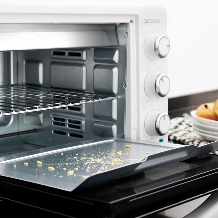 Cecotec 03813 Mini oven Bake&Toast 2600 White, 26l
