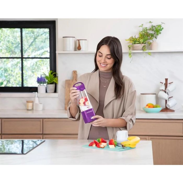 Nutribullet NBP003PU portable blender purple