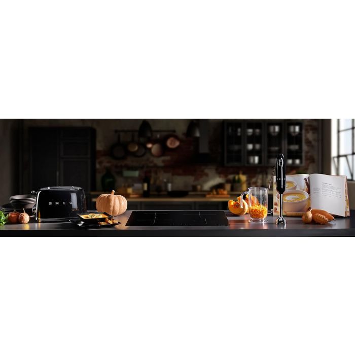 SMEG  HBF22BLEU Hand blender black