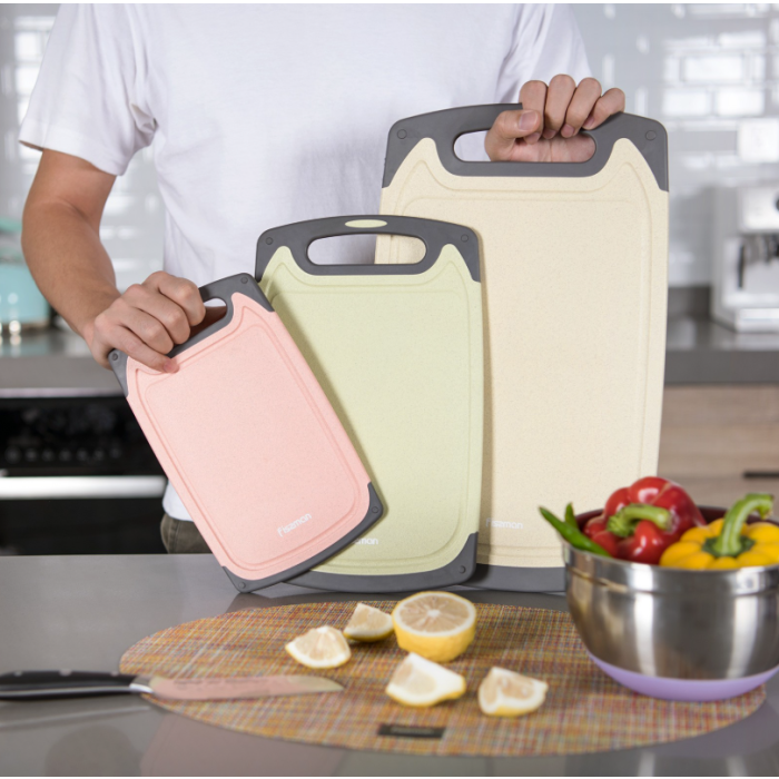 Fissman 8021 plastic cutting board 31x20x0.8cm