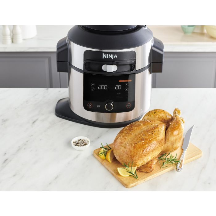 Ninja OL550EU multicooker with smartlid