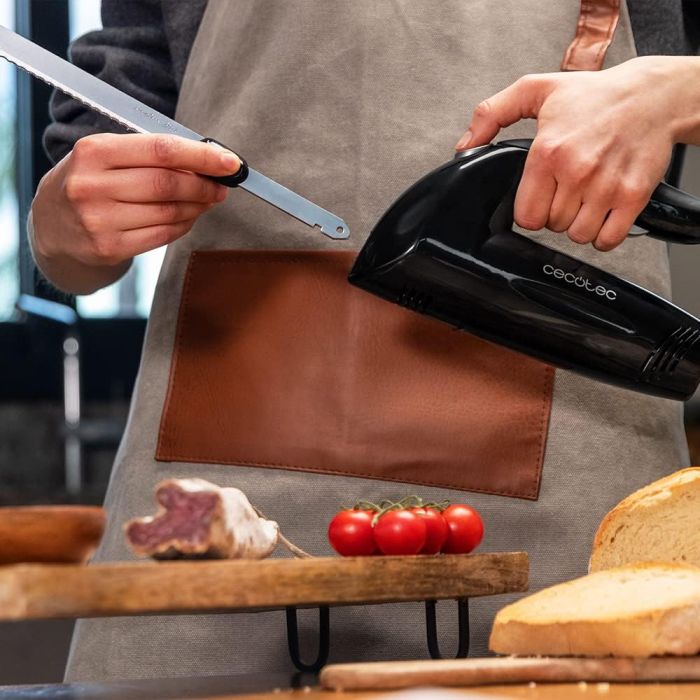 Cecotec 03183 electric knife Cut-Eat 1800 black
