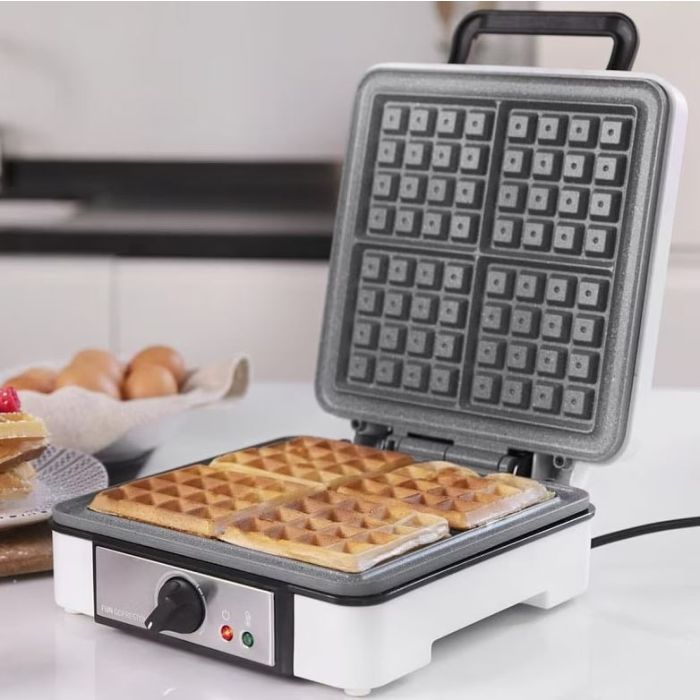 Cecotec 08017 Fun Gofrestone 4Inox waffle maker