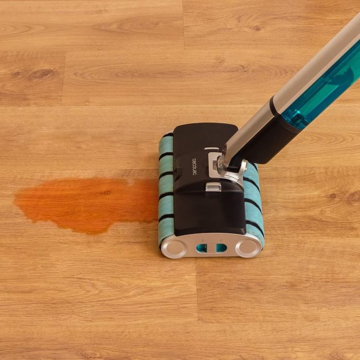 Cecotec 04552 FreeGo Wash Twice Spray electric mop