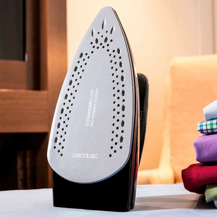 Cecotec 05113 GoForce 8000 Folding Titanium travel iron 1200 W