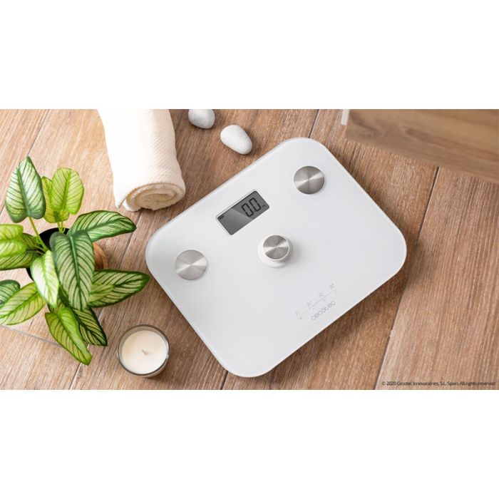 Cecotec 04252 Battery-free smart body scale white