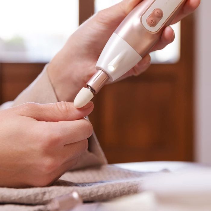 Cecotec 04318 Manicure and pedicure set