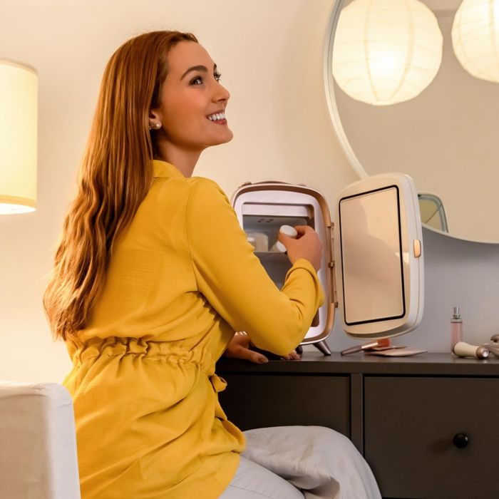 Cecotec 04441 Cosmetics fridge Bamba CoolingBeauty 6000 Mirror