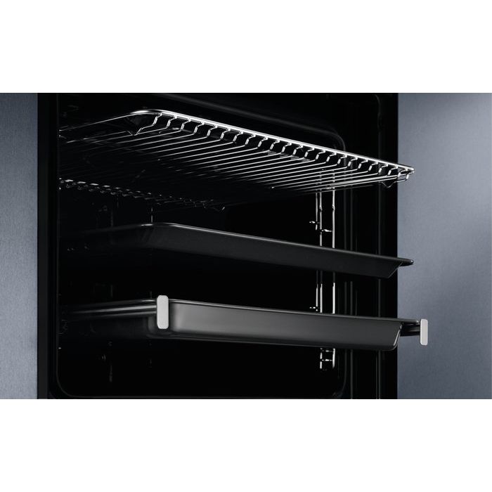 Electrolux EOE7P31Z