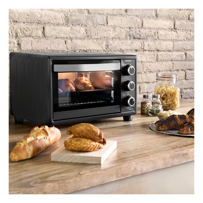 Cecotec 03817 Mini oven Bake&Toast 2300 Black