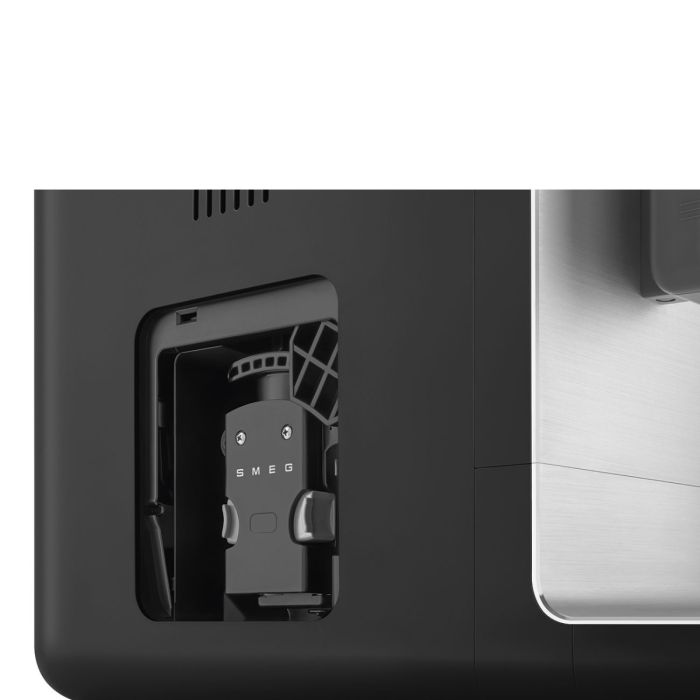 SMEG  BCC13BLMEU Automatic Coffee Machine