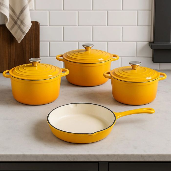 Brandani 52574 cast iron casserole yellow 4l