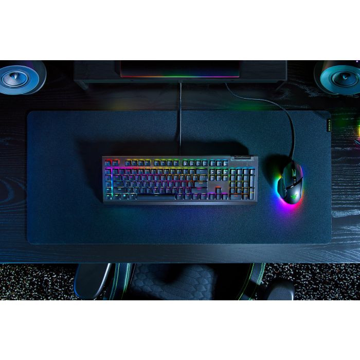 Razer Wired BlackWidow V4 X (Green Switch) - Cyrillic Layout/RZ03-04700800-R3R1